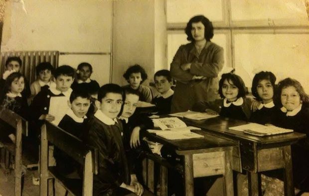 Bir sınıf fotoğrafına sığan yarım asırlık hatıra