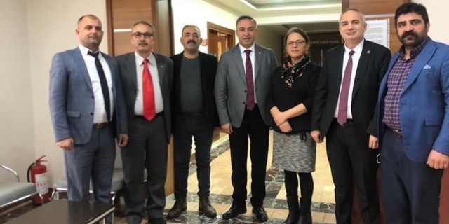 CHP İl Genel Meclis Üyeleri, sorunları ve gündemi görüştü
