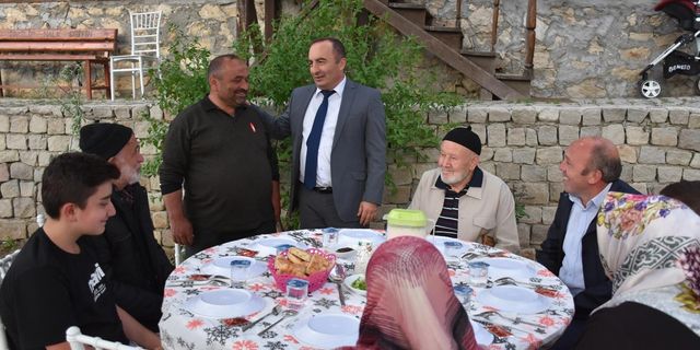 Başkan Ali Sülük, şehit aileleri ile iftar yaptı