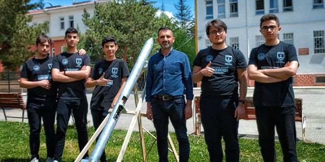 Teknofest'te Çorumlu öğrencilerden büyük başarı: Roket Yarışması'nda finale yükseldiler