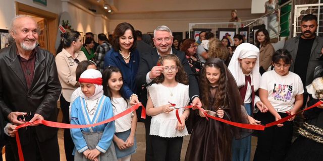 “Sanatla Büyüyenler” resim sergisi açıldı