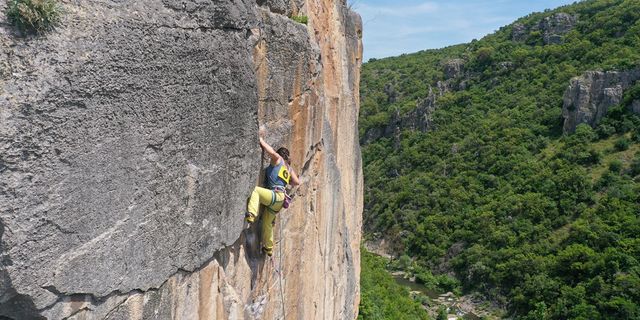 Türkiye’nin en uzun soluklu kaya tırmanışı nefesleri kesti
