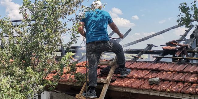 Elektrik kontağından yangın çıktı!