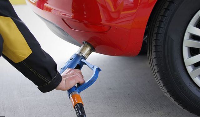 LPG otogaza indirim geliyor: Pompa fiyatı gece yarısı değişecek