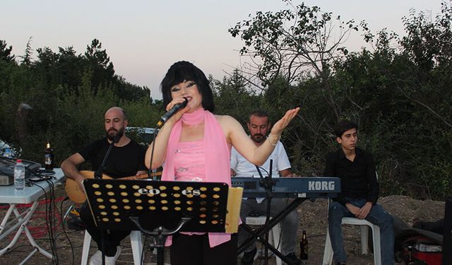 Çorum müziğinin sevilen sesi Nergis Ay vefat etti