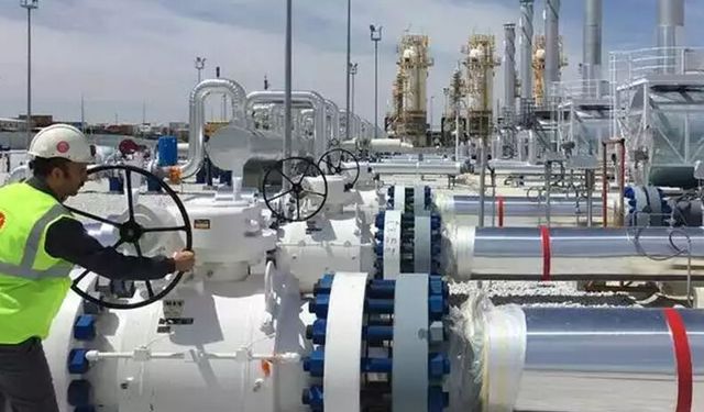Tam 33 milyar metreküp: Türkiye ile Azerbaycan arasında dev doğal gaz anlaşması