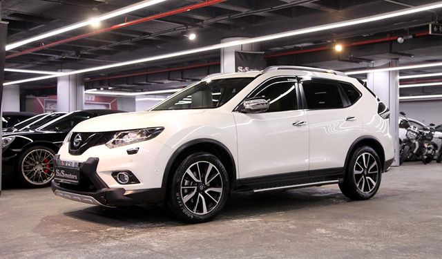 İcradan satılık Nissan T32-X Trail Platinum X-Tron