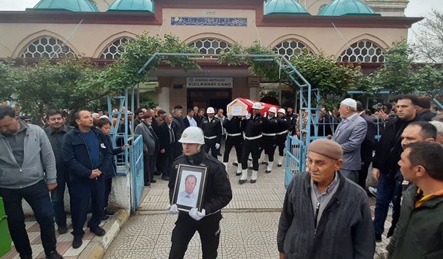 Polis memuru Ramazan Baykuş kalbine yenildi