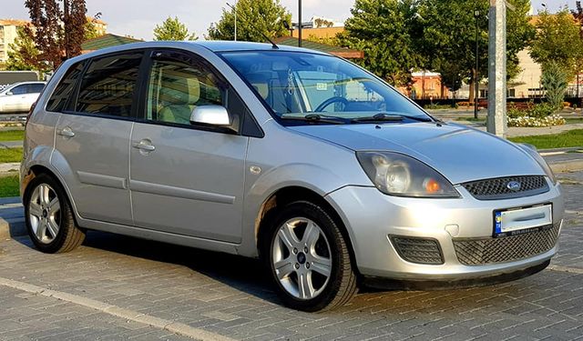 İcradan satılık 2008 model Ford Fiesta 1.4 Tdci