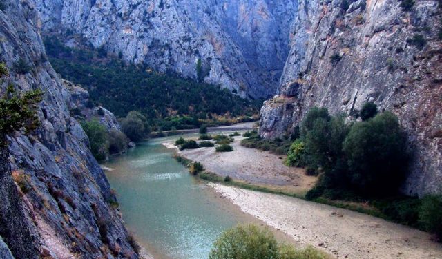 Tarih ve doğanın buluştuğu eşsiz güzellik: Çorum İncesu Kanyonu