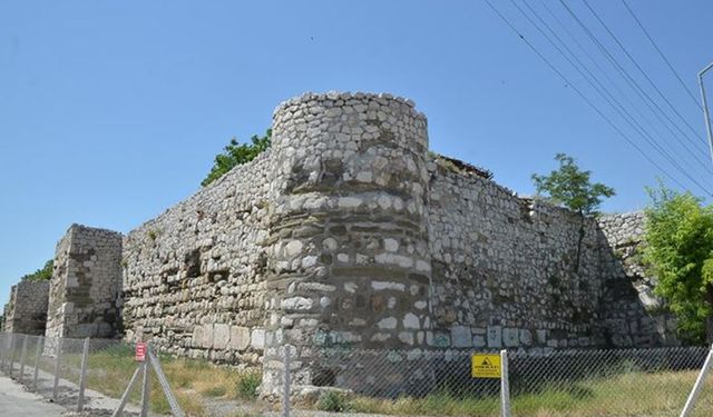 Çorum Kalesi yeniden hayat buluyor: Restorasyon projesi tamamlandı