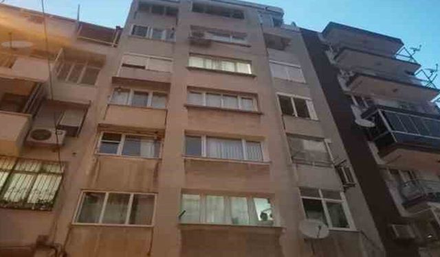 İzmir'de gizemli ölüm: İhbara giden ekipler acı tabloyla karşılaştı