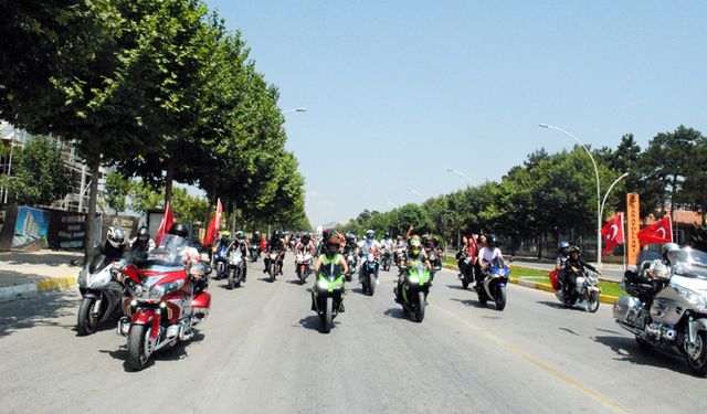 Motor tutkunları Çorum'da nefes kesti: Hitit Motosiklet Festivali'nde coşku tavan yaptı