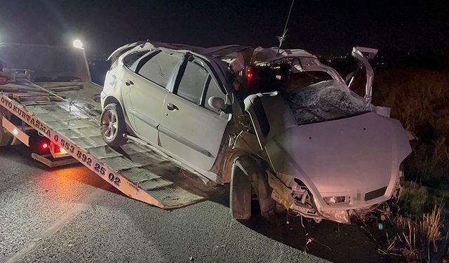 Can pazarı! Kontrolden çıkan otomobile Tokat-Çanakkale seferini yapan otobüs çarptı: 1 ölü