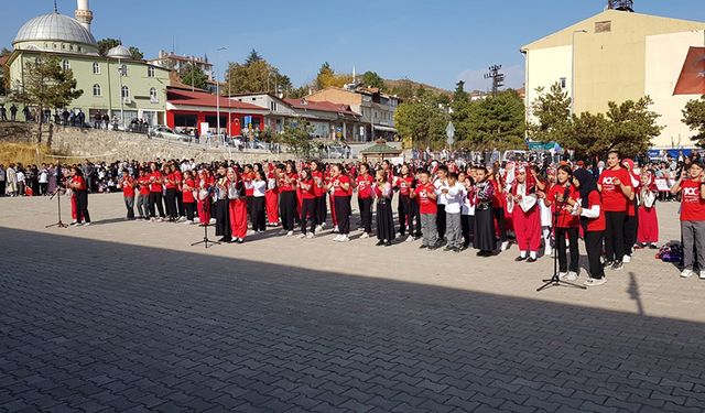 Bayat’ta Cumhuriyet Bayramı kutlandı