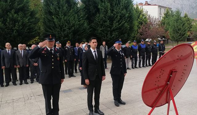 Kargı'da Cumhuriyetin 100'üncü yılında Ata'nın huzuruna çıkıldı