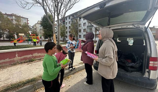 Belediye Başkanından çocukların yüzlerini güldüren sürpriz