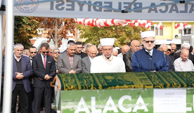 Belediye Başkanı Halil İbrahim Şaltu'nun amcası vefat etti