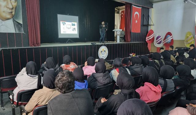 Çorum'da öğrencilere siber güvenlik eğitimi