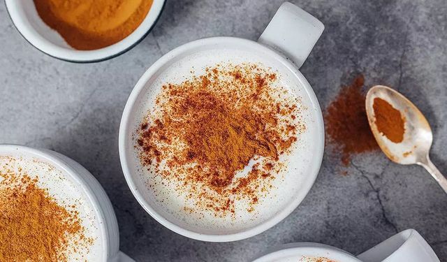 Soğuk kış günleri için: 10 dakikada Yalancı Salep tarifi