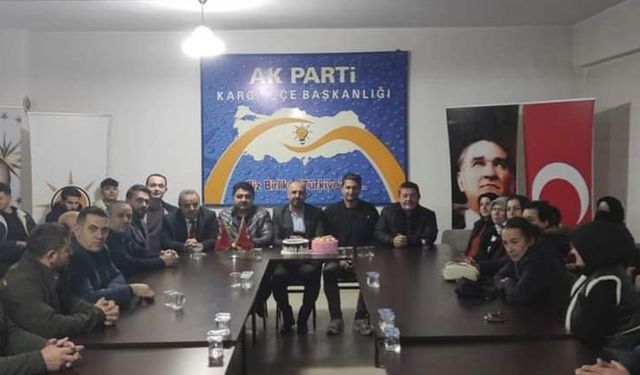 AK Partiden birlik ve beraberlik mesajı