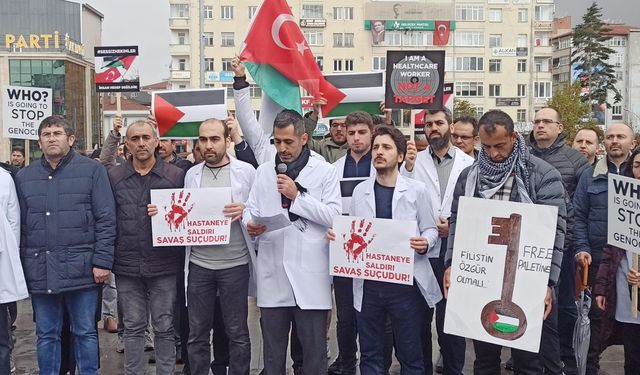 Sağlık çalışanlarından Filistin için “sessiz yürüyüş”