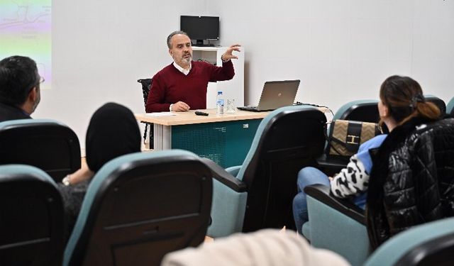 BURULAŞ'ta 'Ulaştırma Ekonomisi' dersi