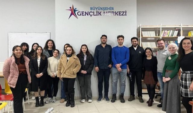 Eskişehir Büyükşehir'de gençler için gönüllülük projesi