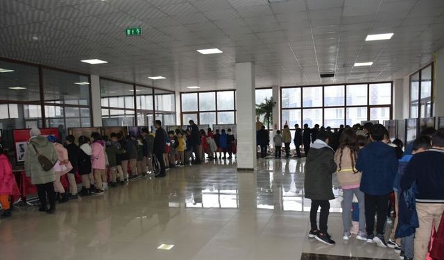 Boyabat’ta Çanakkale Savaşları Gezici Müzesi ziyarete açıldı