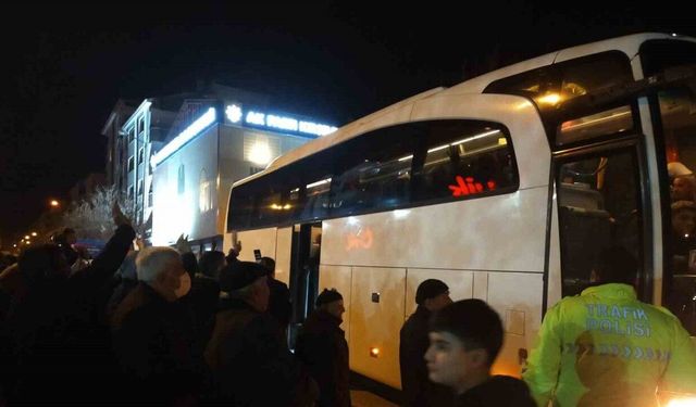 Kırşehir’de 46 kişi umreye gitti