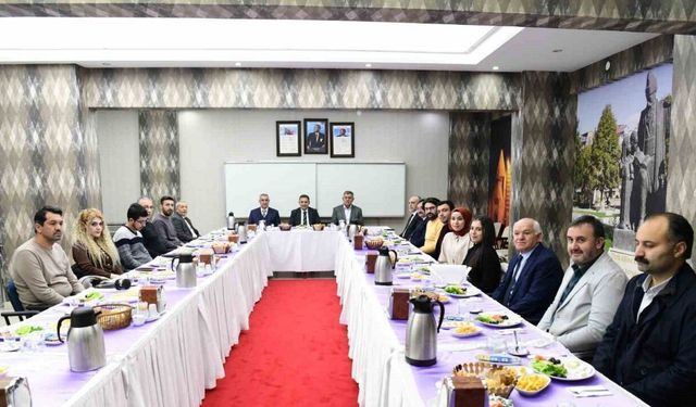 Kırşehirli Gazeteciler, deprem şehidi gazetecileri unutmadı