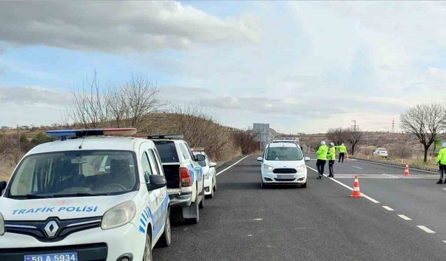 Trafik denetimleri devam ediyor