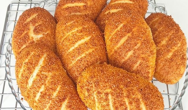 Bu poğaça başka: Çıtır çıtır Sodalı Simit Poğaça tarifi