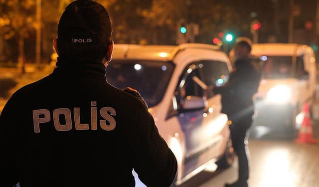 Çorum polisinden asayiş uygulaması: 17 silah ele geçirildi