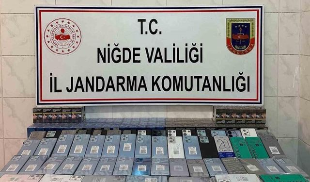 Niğde’de 78 adet kaçak cep telefonu yakalandı