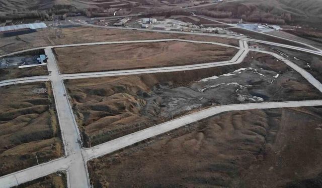 Yozgat’taki dron fabrikasının yerinde yeller esiyor