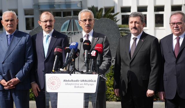 Bakan Uraloğlu: “Hızlı tren ağımızı artık Karadeniz'e ulaştıracağız, Ankara-Samsun arası 2 saat 45 dakika olacak”