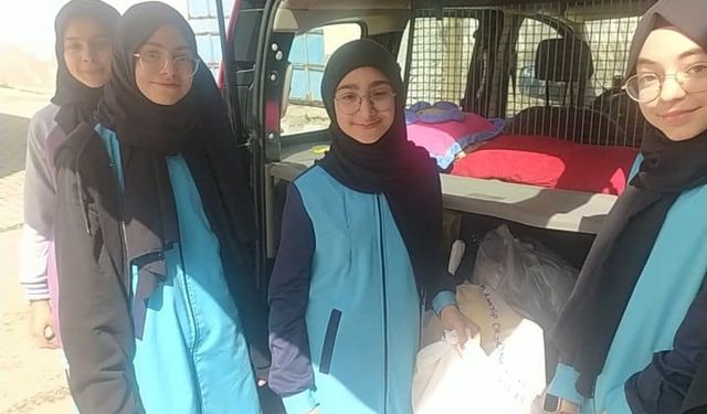 Öğrencilerden ihtiyaç sahiplerine ramazan yardımı