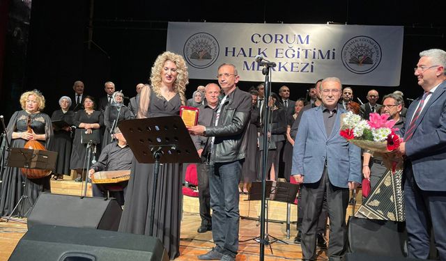 Halk Eğitimi Merkezi’nden muhteşem Türk müziği konseri