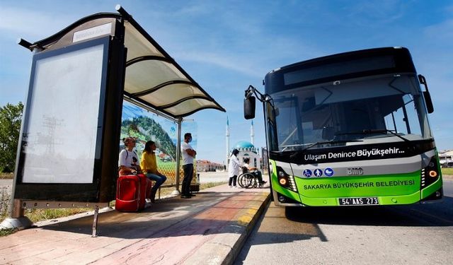 Sakarya Büyükşehir'den YKS öğrencilerine ücretsiz ulaşım