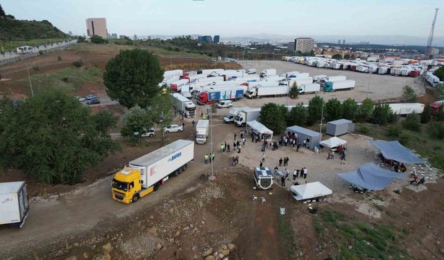 2024-YKS soru kitapçıklarını taşıyan 536 nakliye aracı, 245 sınav merkezine doğru yola çıktı