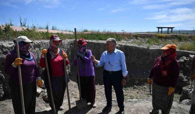 Başkan Büyükkılıç, Kültepe’de 76’ncı yıl kazı çalışma sezonunu başlattı