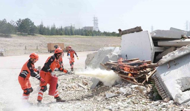 ’İnsani Yardım Tatbikatı-2024’ seçkin gözlemci günü tamamlandı