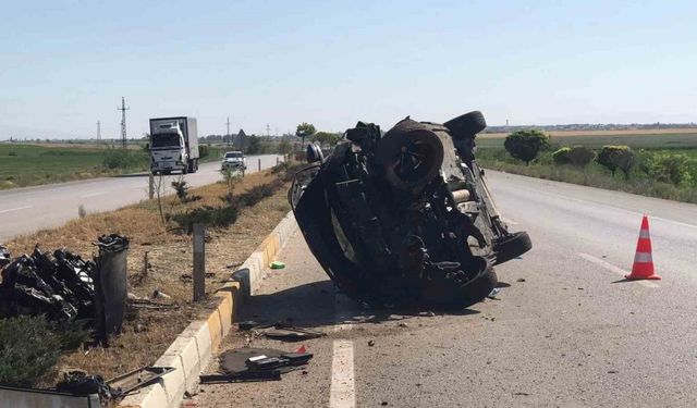 Konya’da kontrolden çıkan cip takla attı: 3 yaralı