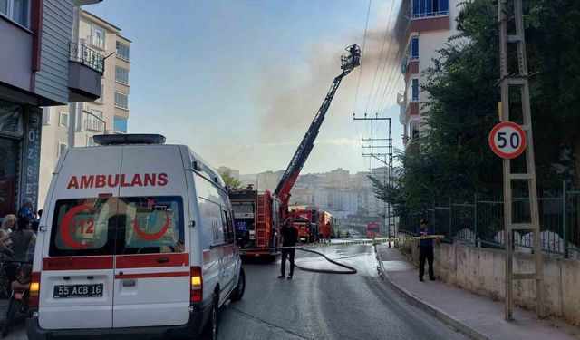 Samsun’da çatı katında korkutan yangın