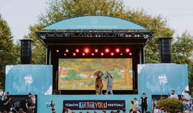 Samsun’da Kültür Yolu Festivali coşkusu