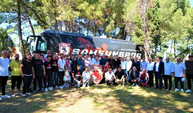 Samsunspor’da geleneksel bayramlaşma töreni yapıldı