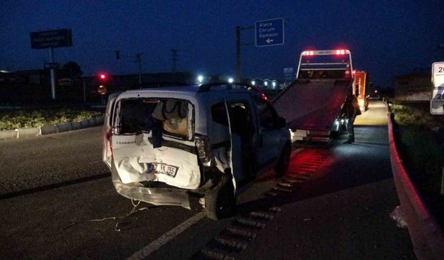 Yozgat’ta otomobil kırmızı ışıkta bekleyen araca arkadan çarptı: 4 yaralı