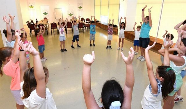 Bursa Osmangazi'de yaz atölyelerine yoğun ilgi