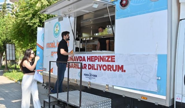 Manisa Büyükşehir memur adaylarının yanında